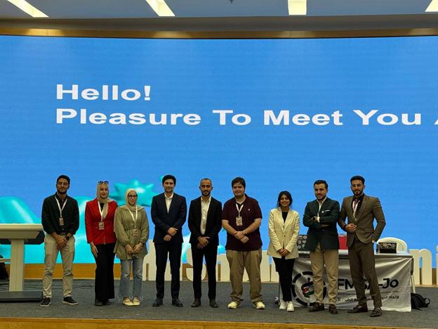 AMSU LC members introducing the Local Committee during an official event