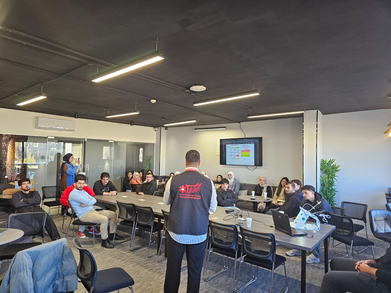 BAU LC members attending an emergency-care training session